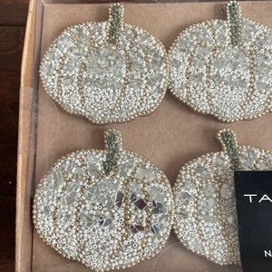 TAHARI HOME FALL Pumpkin HALLOWEEN Gold  Beaded  NAPKIN RINGS Set Of 4